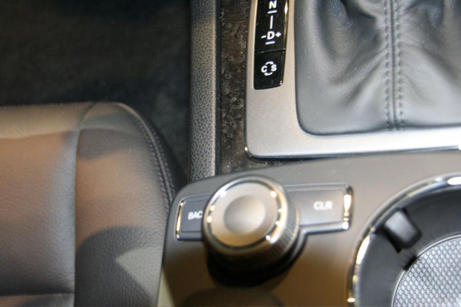  Mercedes-Benz C-Class 2007 года  (US) (фото 6 из 63)